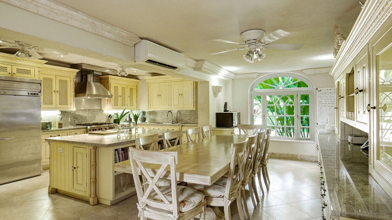 Photo of Kitchen in Gibbs Bay
