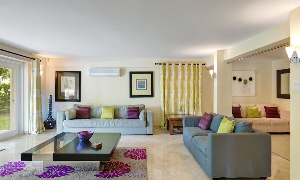 Photo of Livingroom in Old Trees Bay