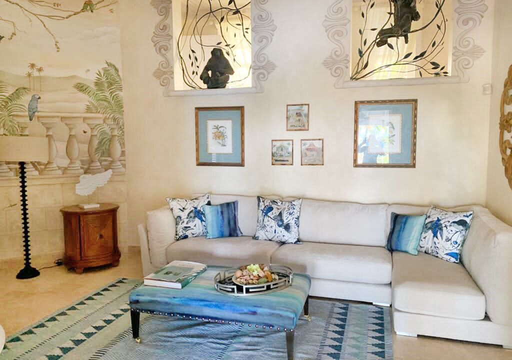 Photo of Livingroom in Mount Standfast