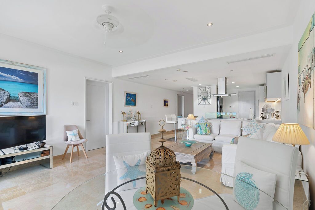 Photo of Livingroom in Old Trees Bay
