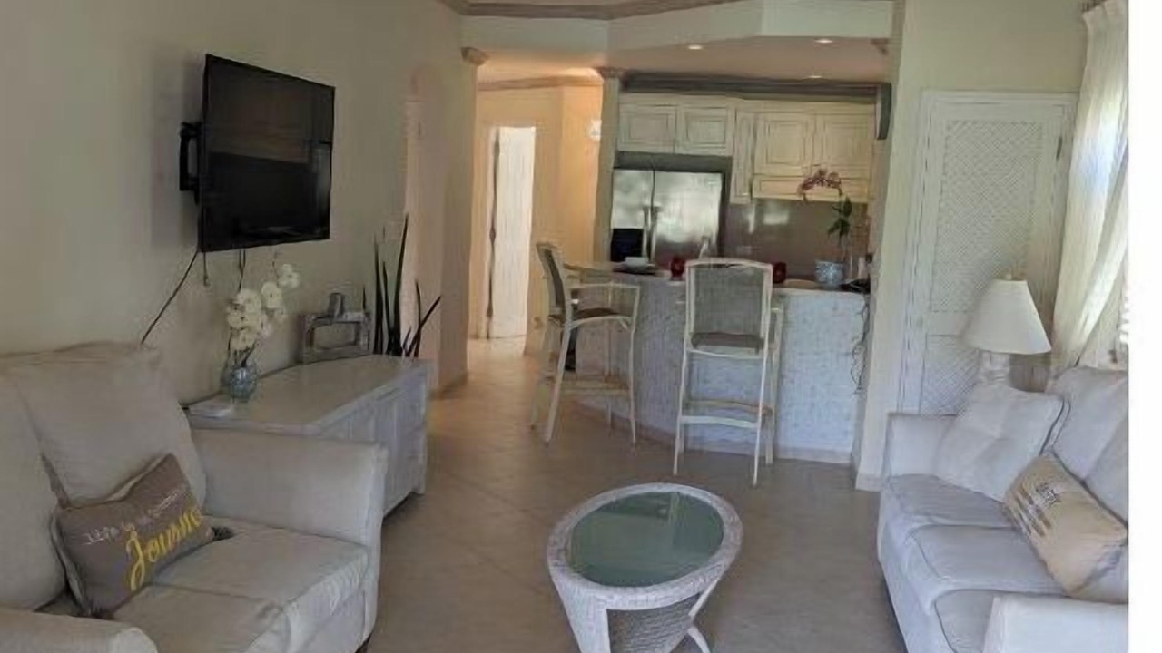Photo of Livingroom in Mount Standfast