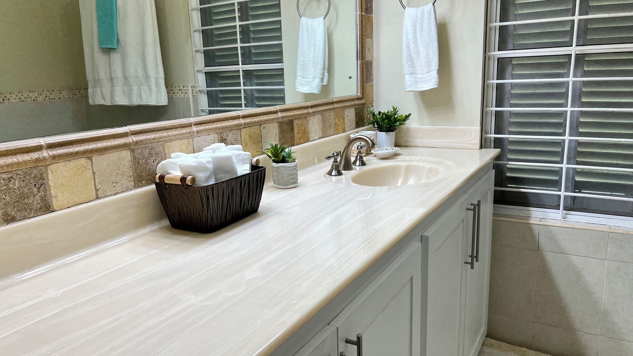 Photo of Bathroom in Sunset Crest