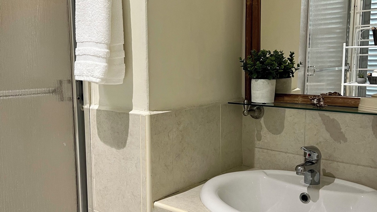 Photo of Bathroom in Sunset Crest