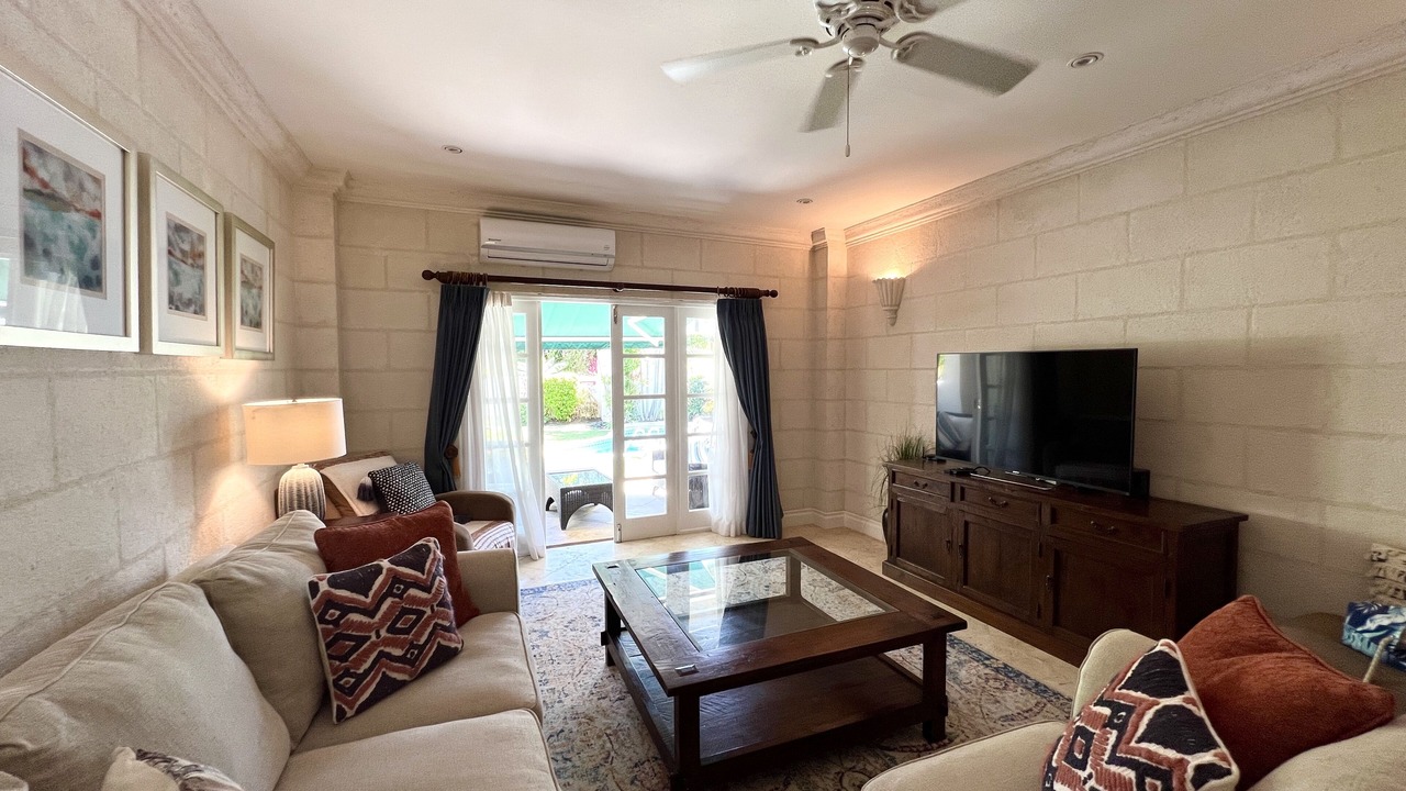 Photo of Livingroom in Mullins