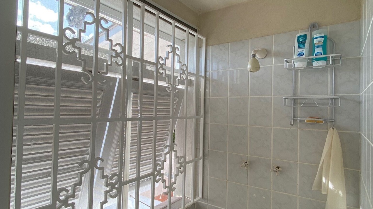 Photo of Bathroom in Porters