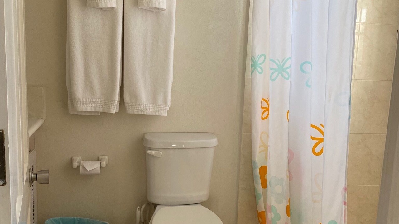 Photo of Bathroom in Porters