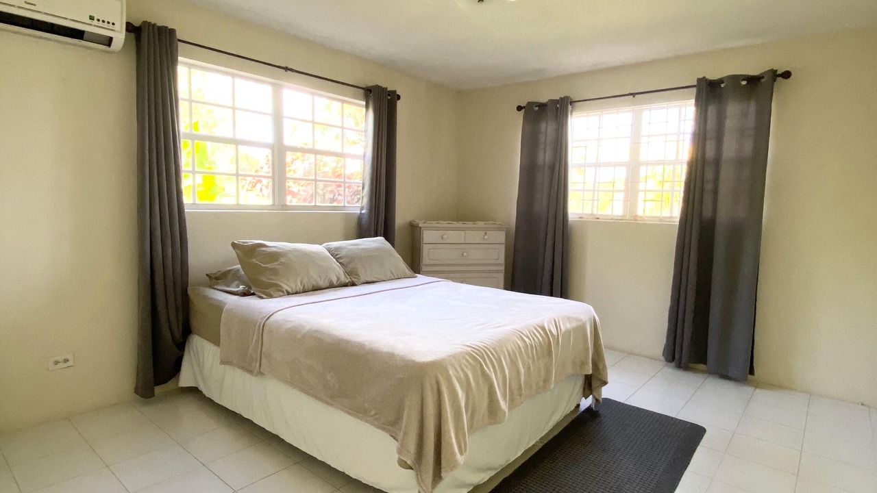 Photo of Bedroom in White Hill