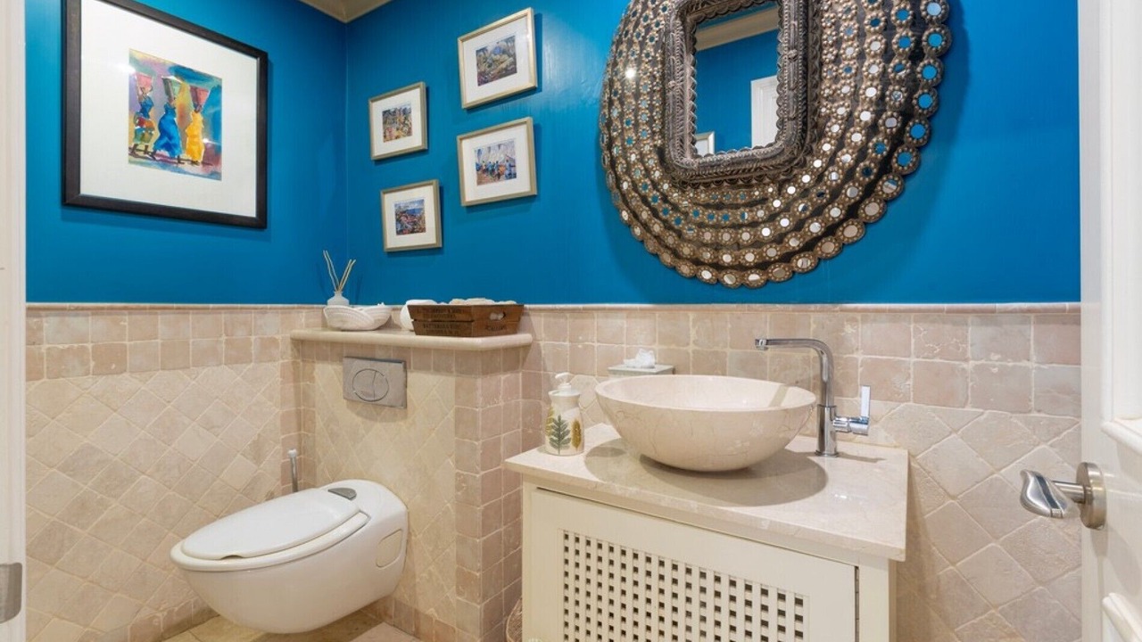 Photo of Bathroom in Schooner Bay