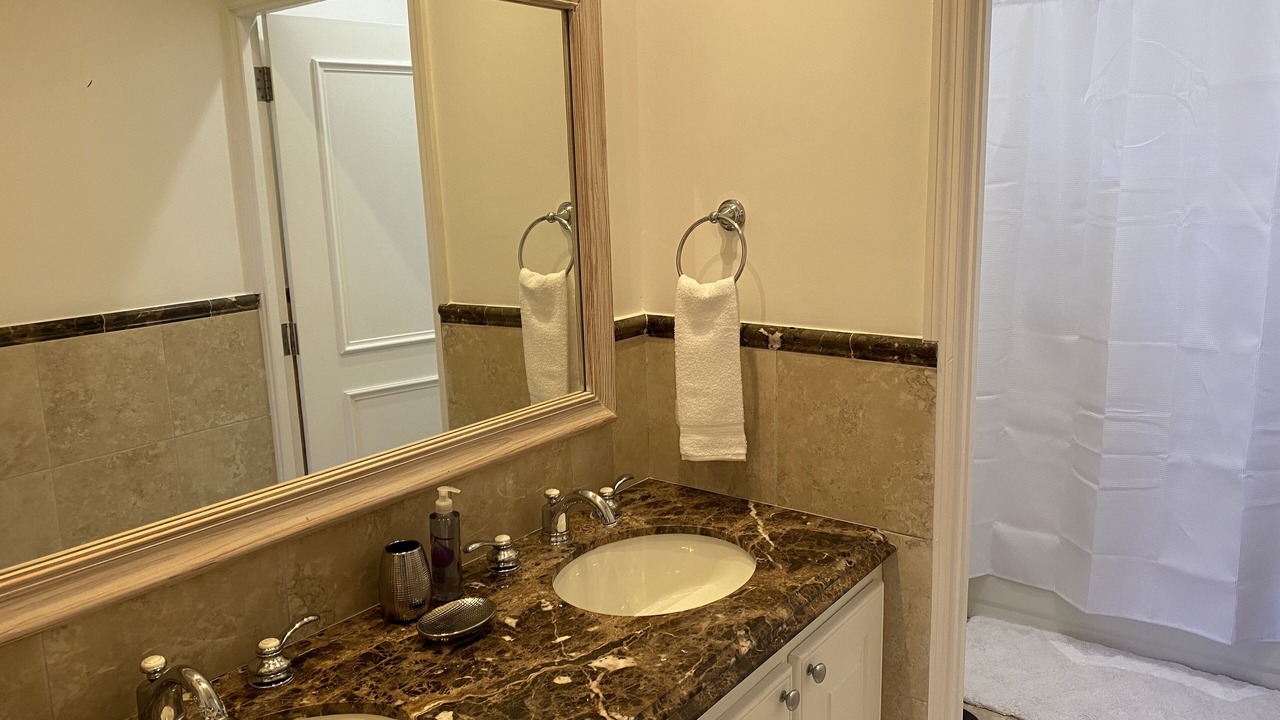 Photo of Bathroom in Merlin Bay