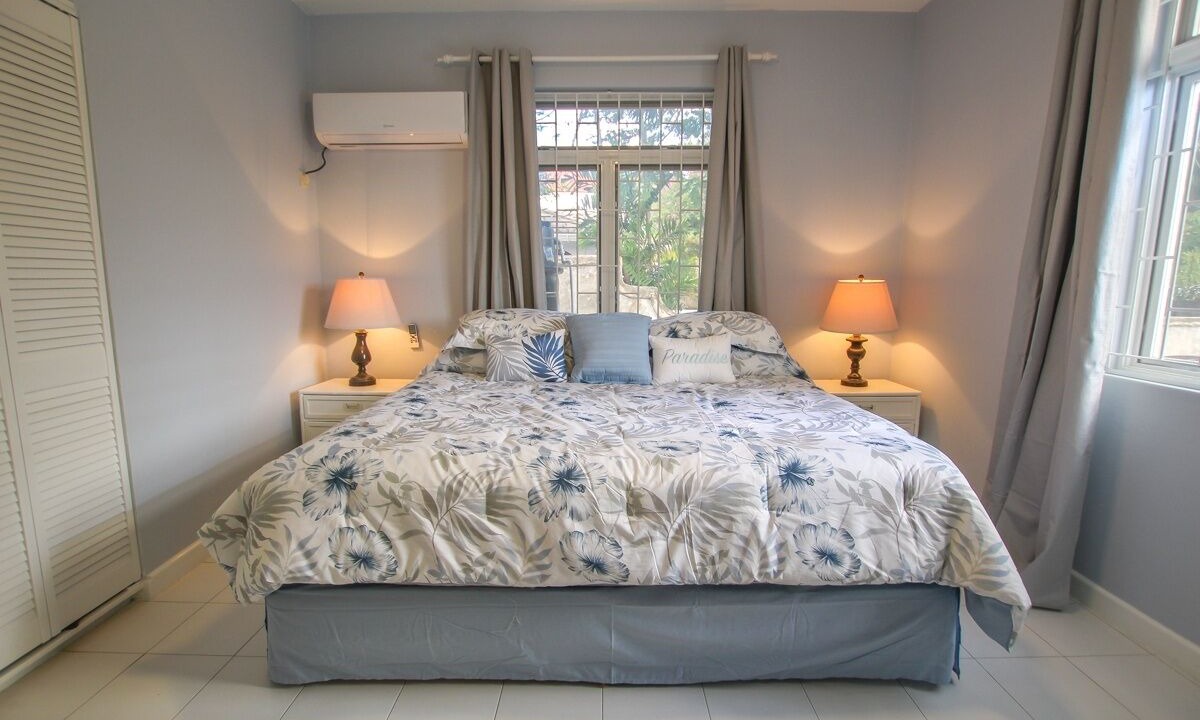 Photo of Bedroom in Reeds Bay
