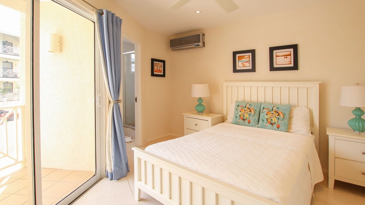 Photo of Bedroom in Weston
