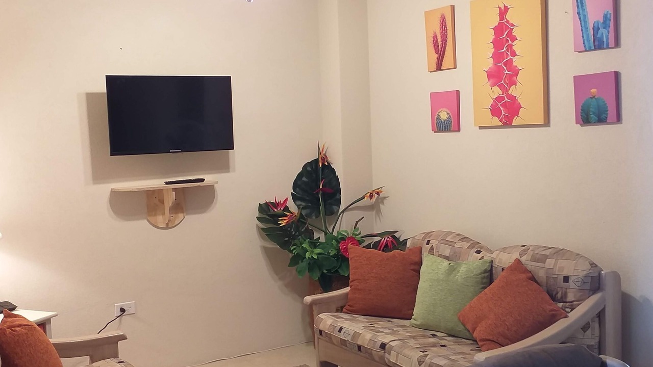Photo of Livingroom in Warrens