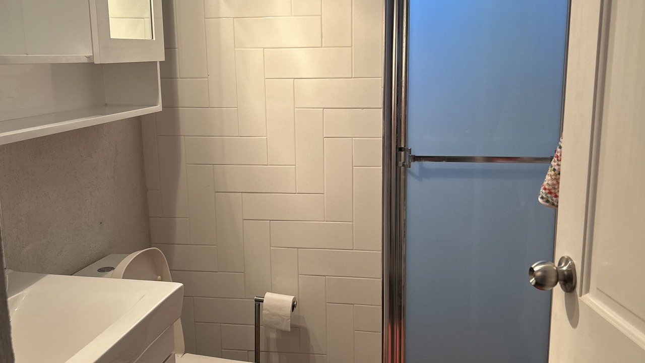 Photo of Bathroom in Durants