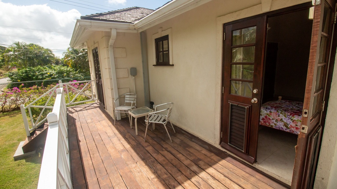 Photo of Patio Balcony in Clinketts