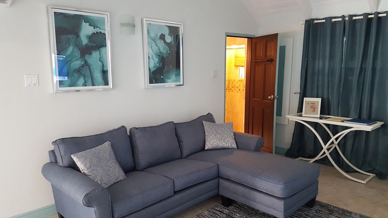 Photo of Livingroom in Halcyon Heights