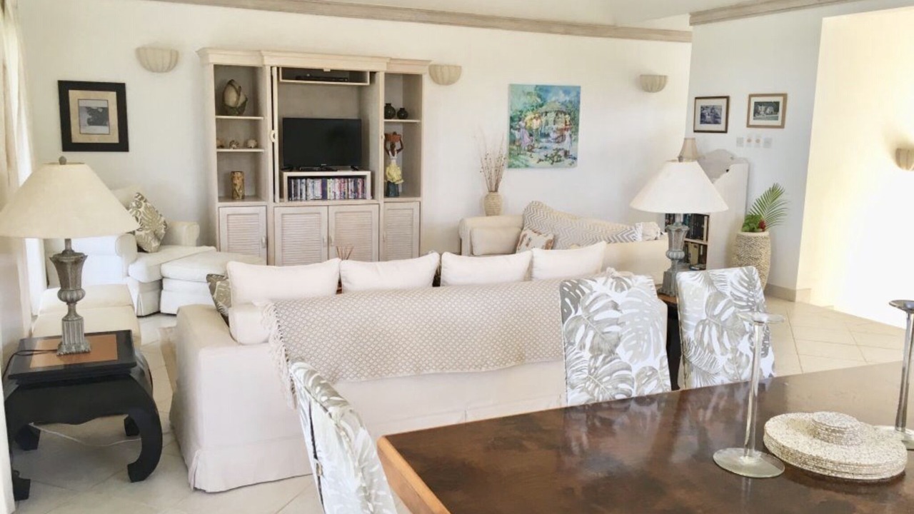 Photo of Livingroom in Mount Standfast