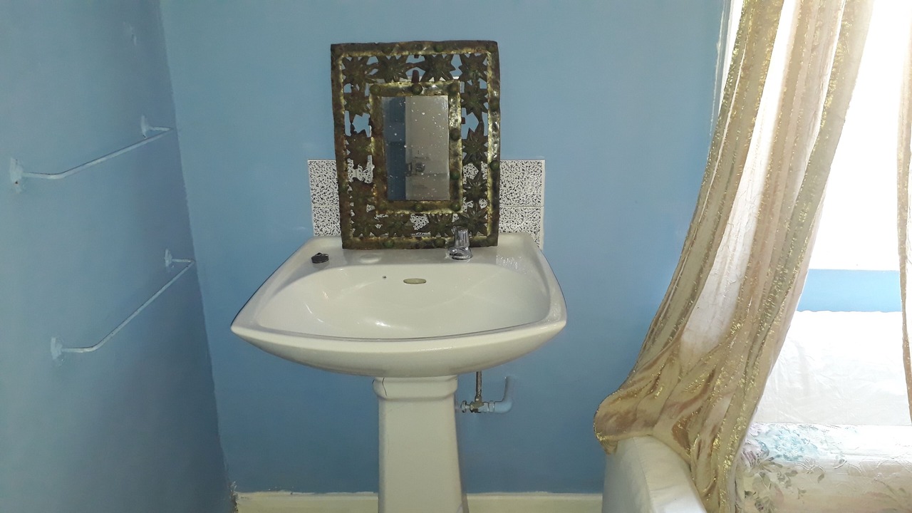Photo of Bathroom in Saint Matthias