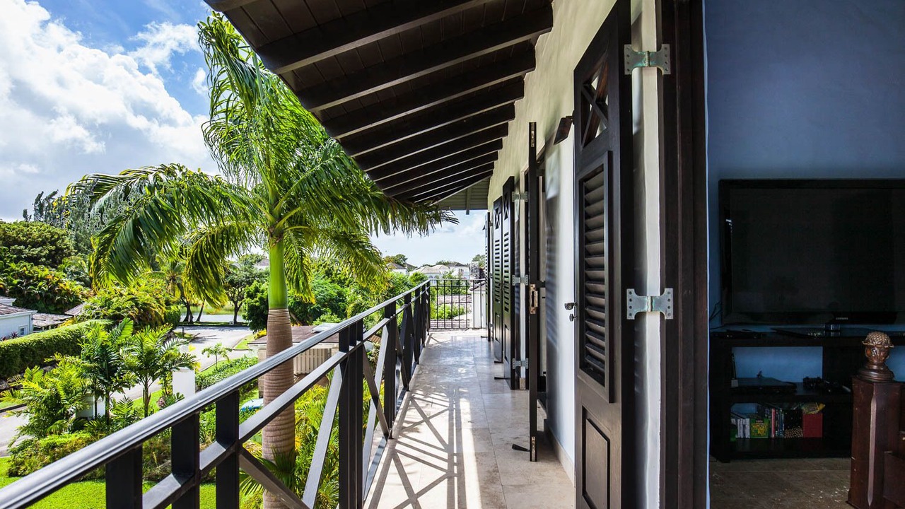 Photo of Outdoor in Halcyon Heights