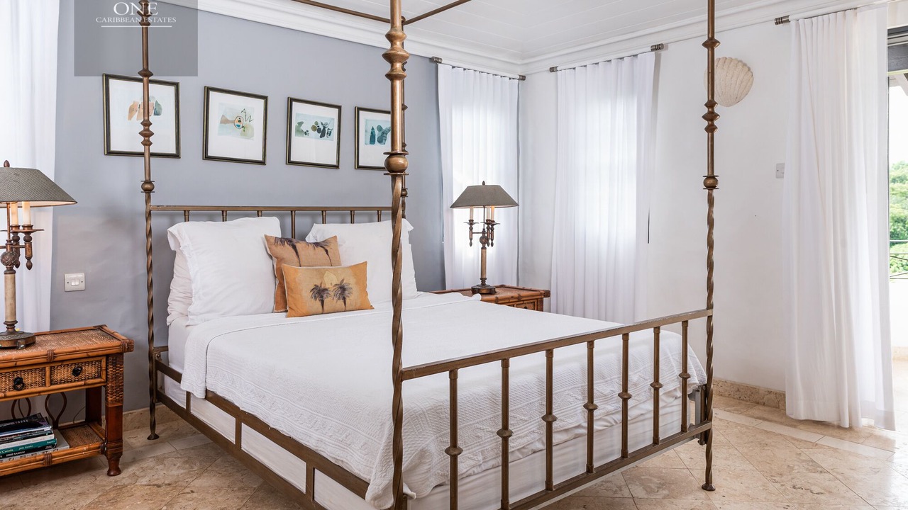Photo of Bedroom in Halcyon Heights