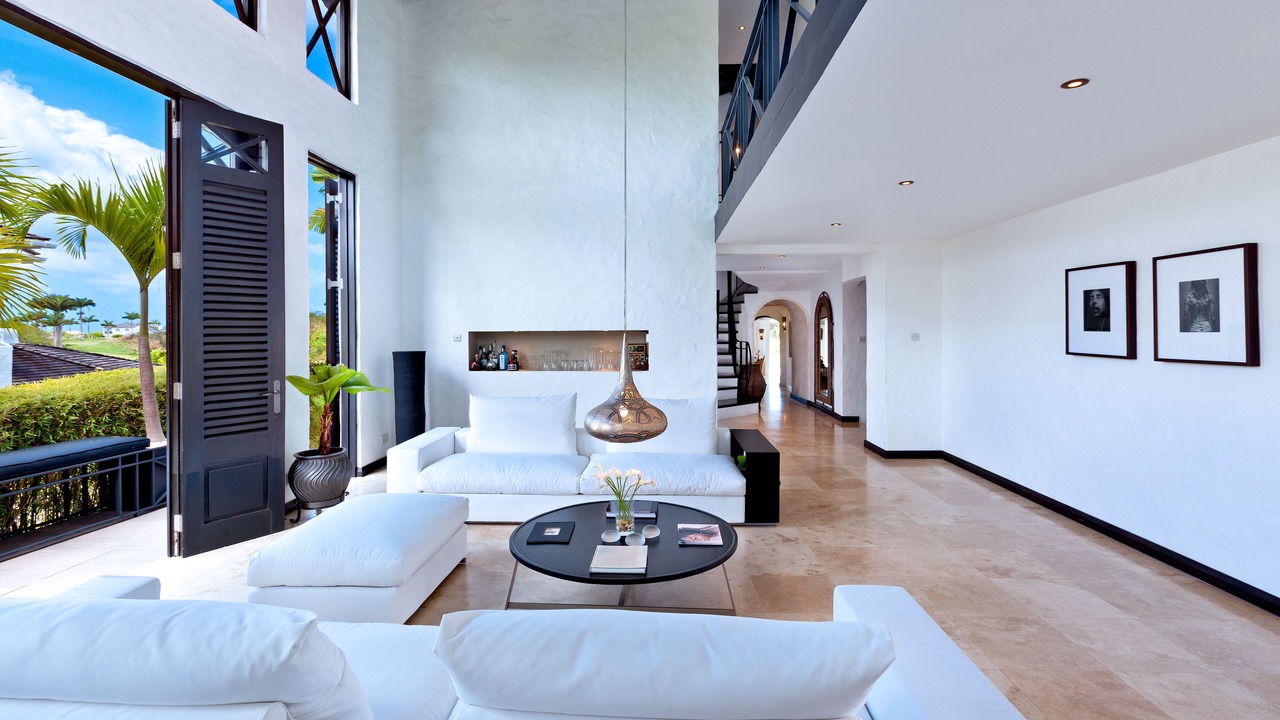 Photo of Livingroom in Halcyon Heights