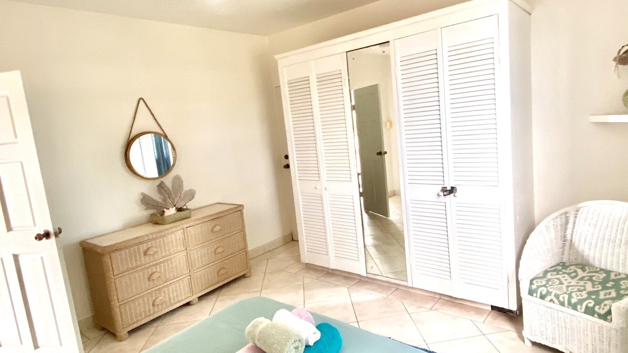 Photo of Bedroom in Graeme Hall
