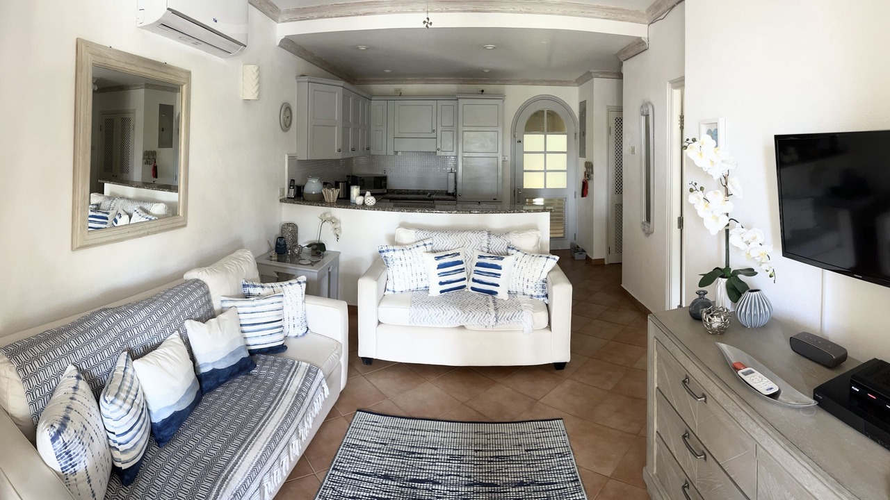 Photo of Livingroom in Mount Standfast
