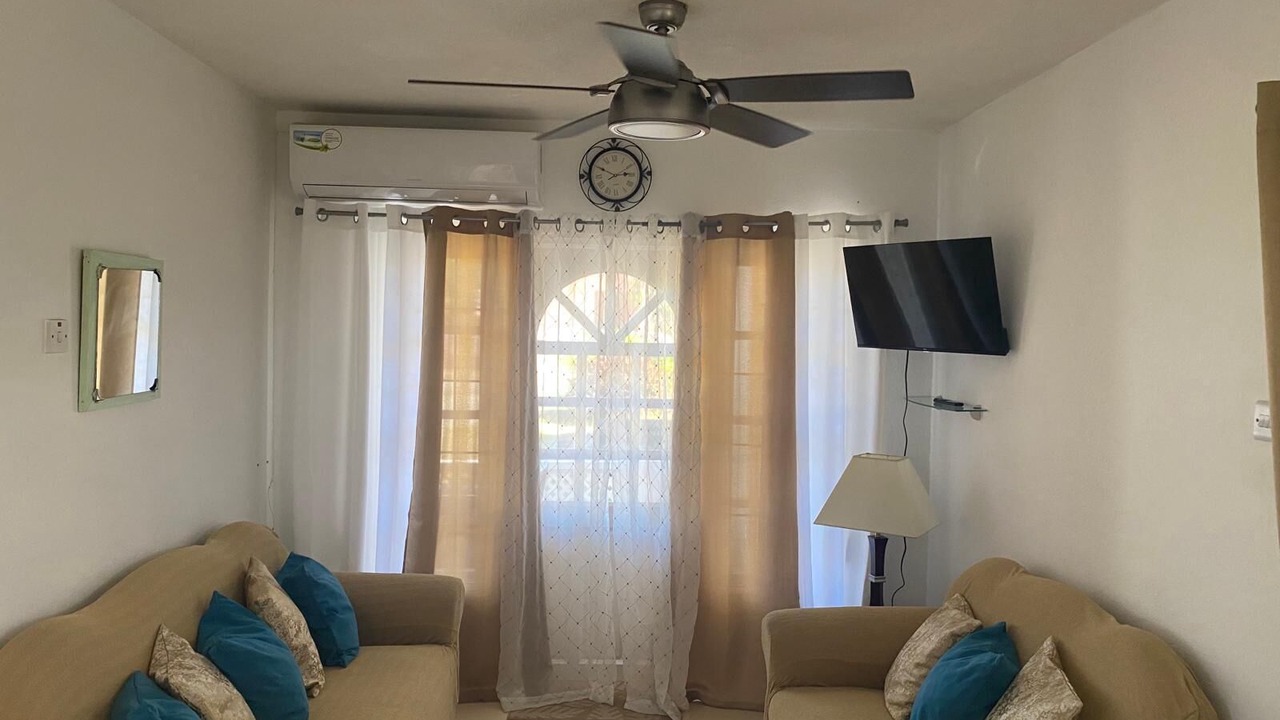 Photo of Livingroom in Chancery Lane