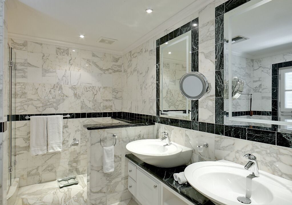 Photo of Bathroom in Douglas