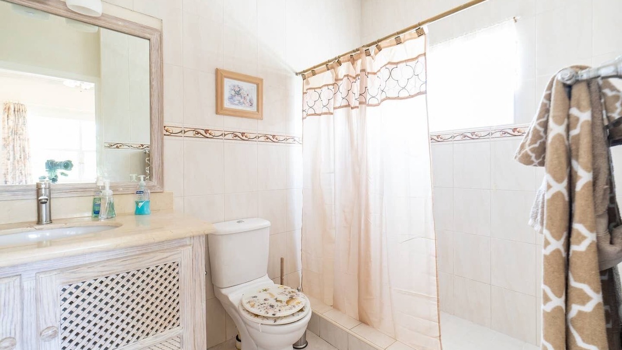 Photo of Bathroom in Mount Standfast