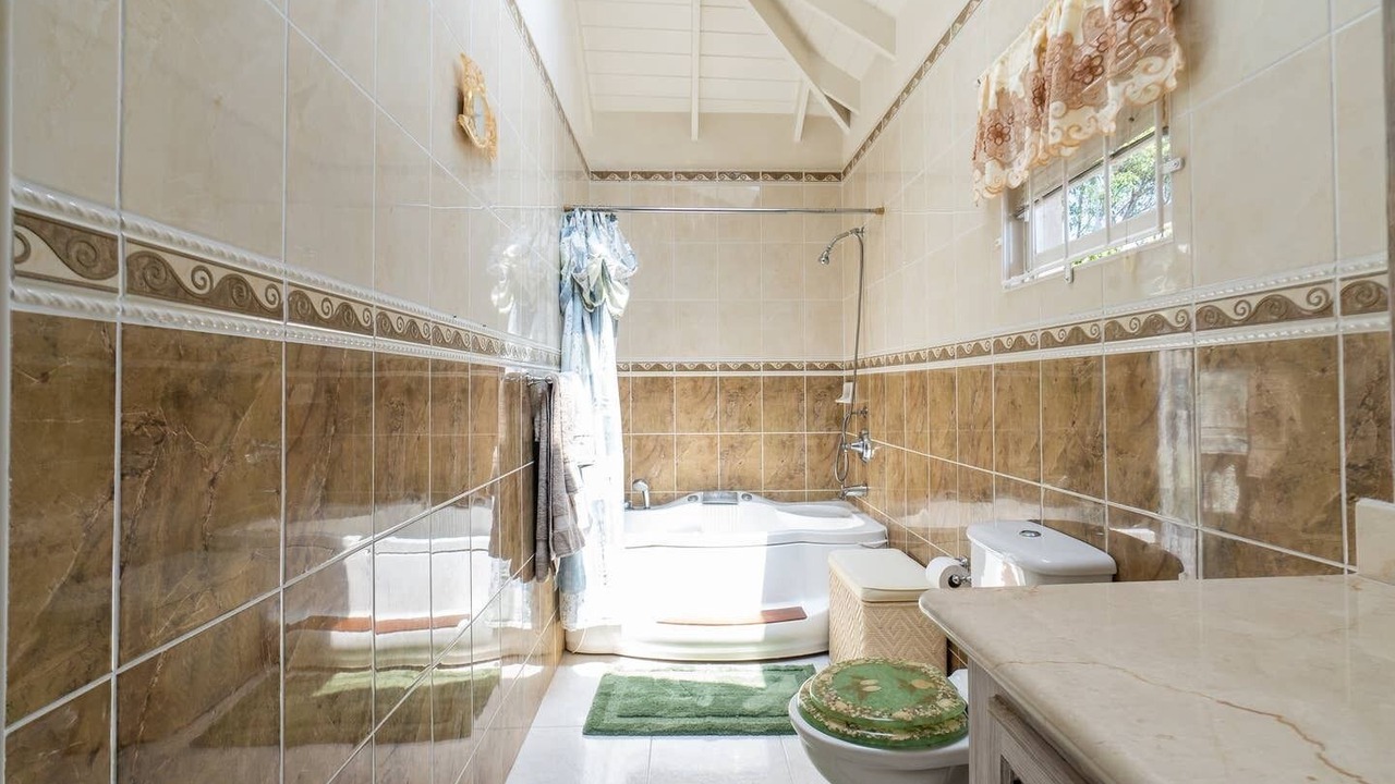 Photo of Bathroom in Mount Standfast