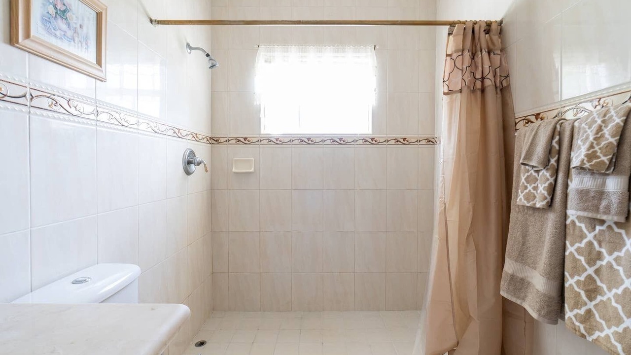 Photo of Bathroom in Mount Standfast