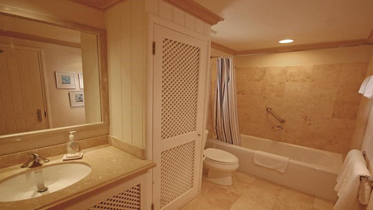 Photo of Bathroom in Mount Standfast