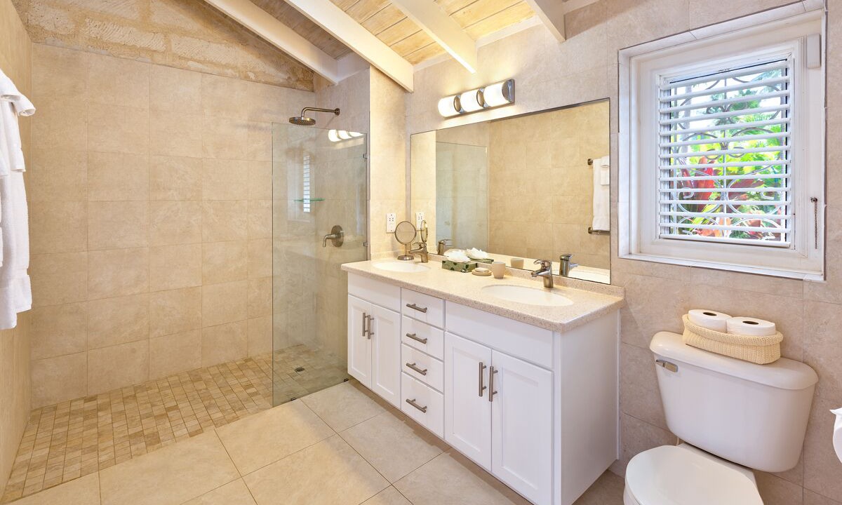Photo of Bathroom in Gibbs Bay