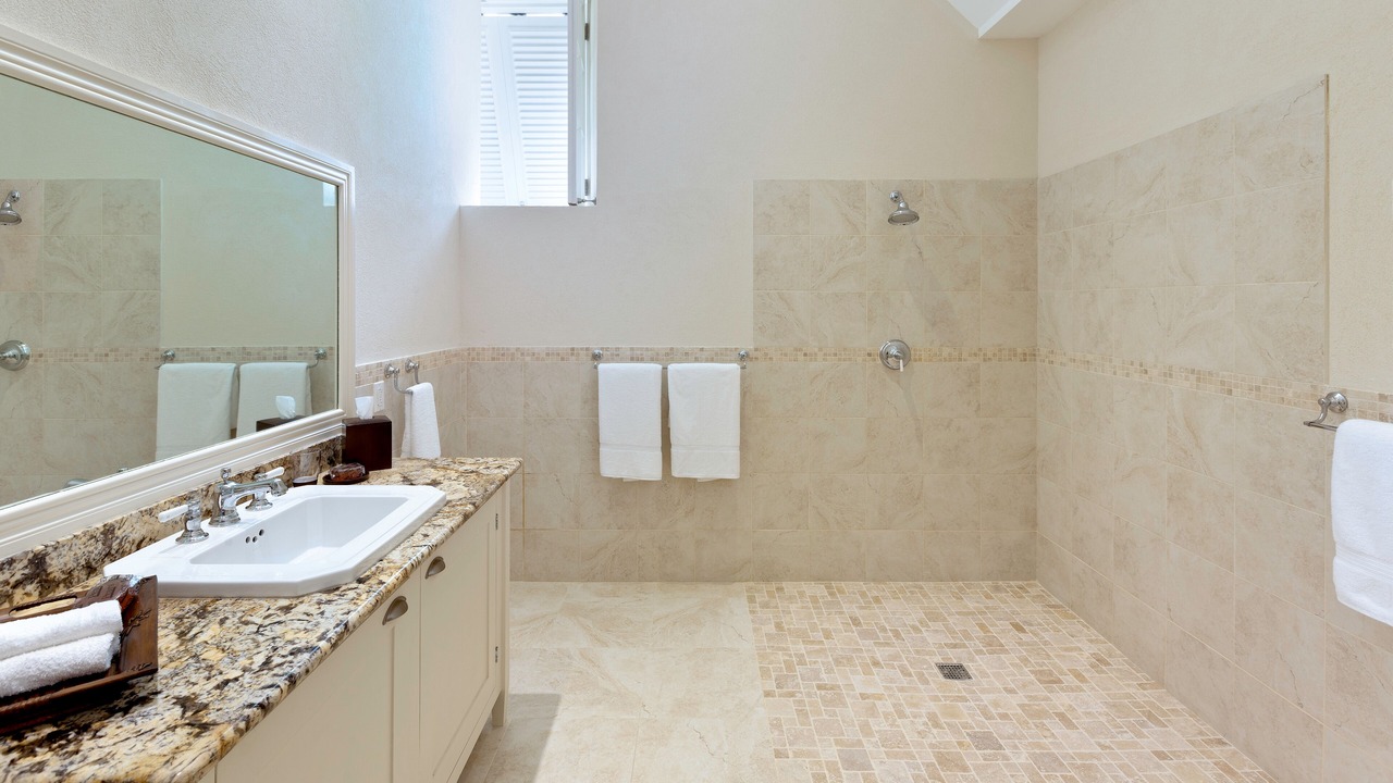 Photo of Bathroom in Orange Hill
