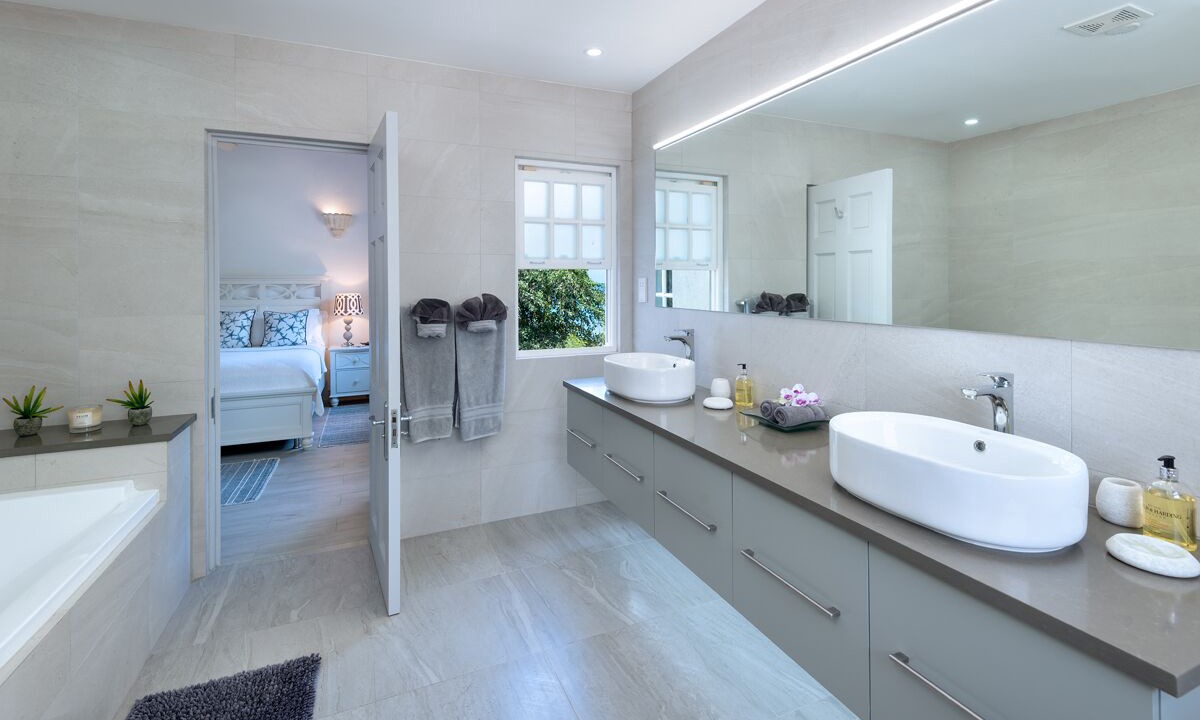 Photo of Bathroom in Merlin Bay