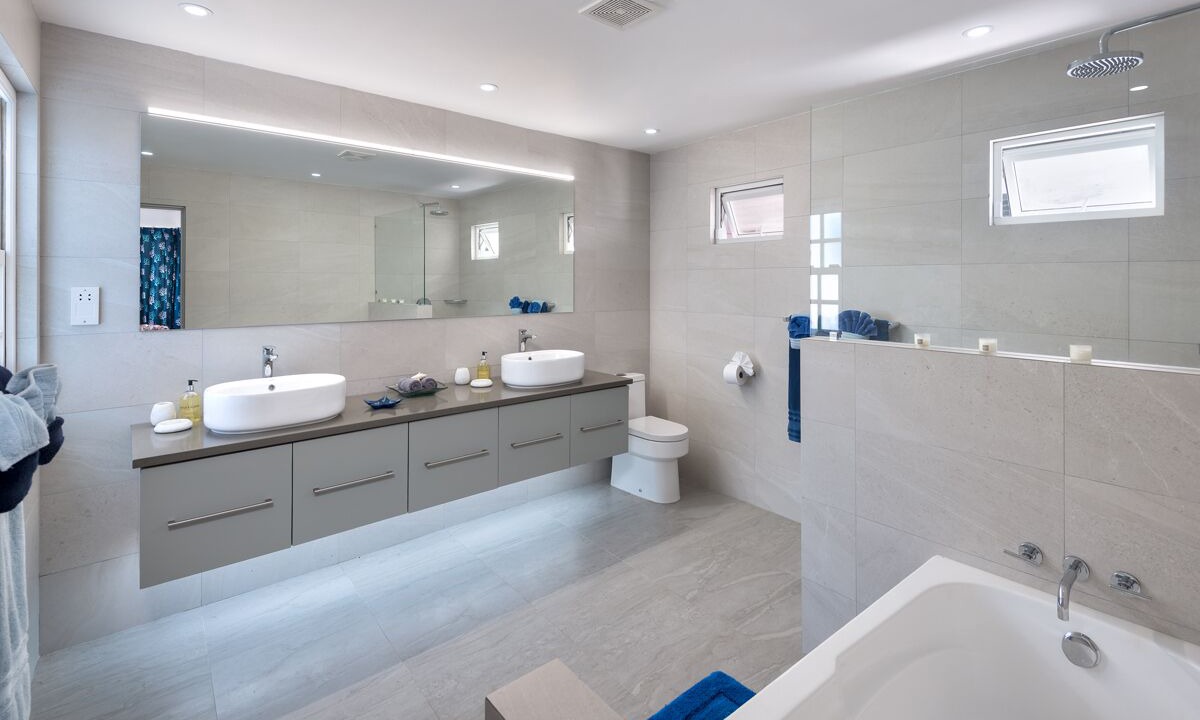 Photo of Bathroom in Merlin Bay