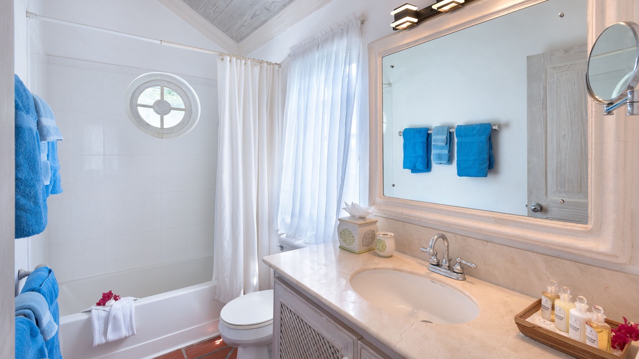 Photo of Bathroom in Gibbs Bay