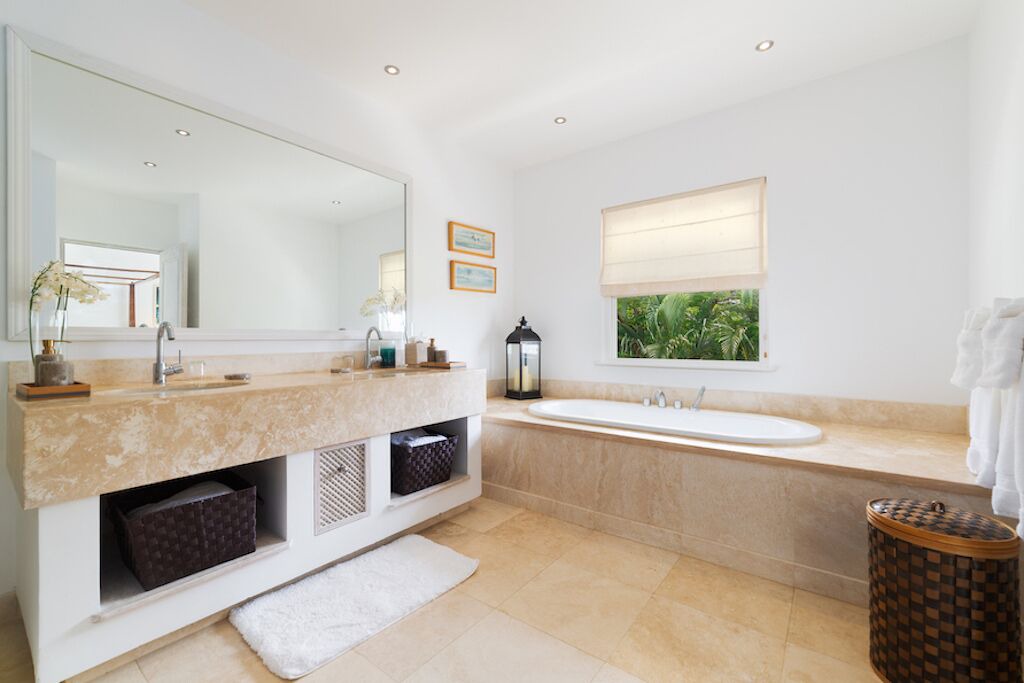 Photo of Bathroom in Little Battaleys