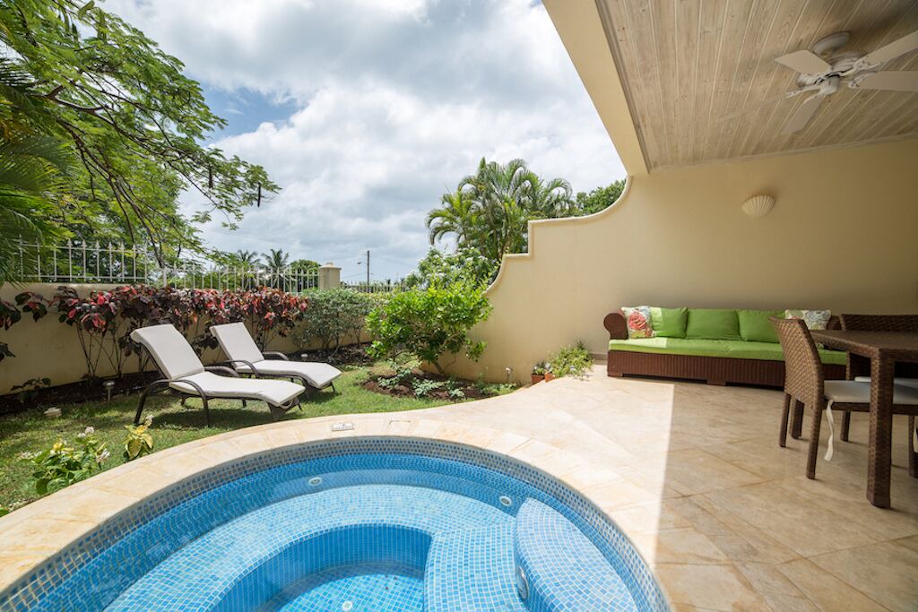 Photo of Patio Balcony in Little Battaleys