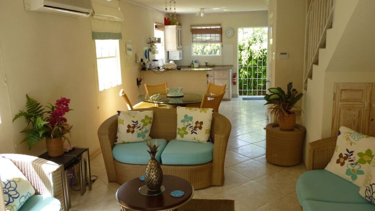 Photo of Livingroom in Fitts Village