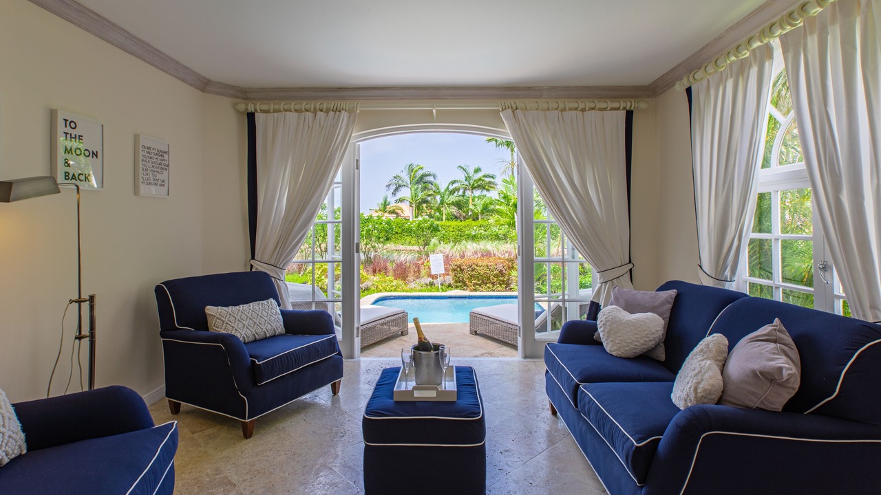 Photo of Livingroom in Merlin Bay