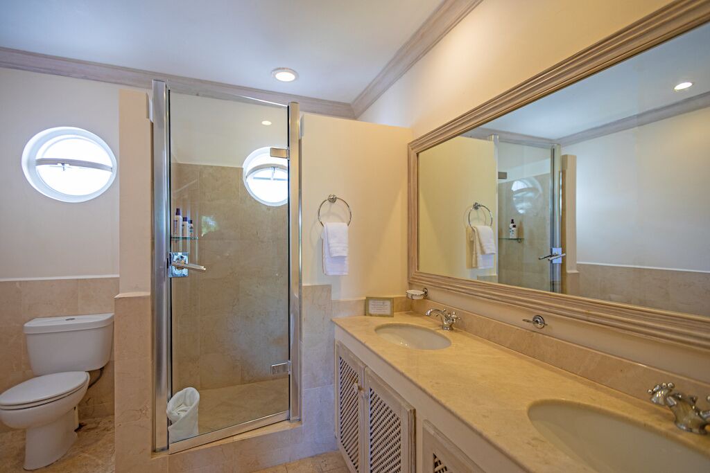 Photo of Bathroom in Merlin Bay