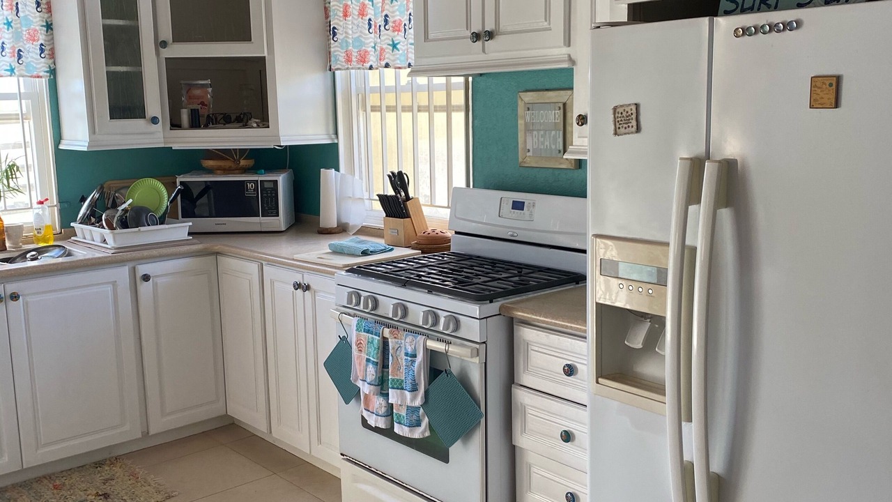 Photo of Kitchen in Long Bay