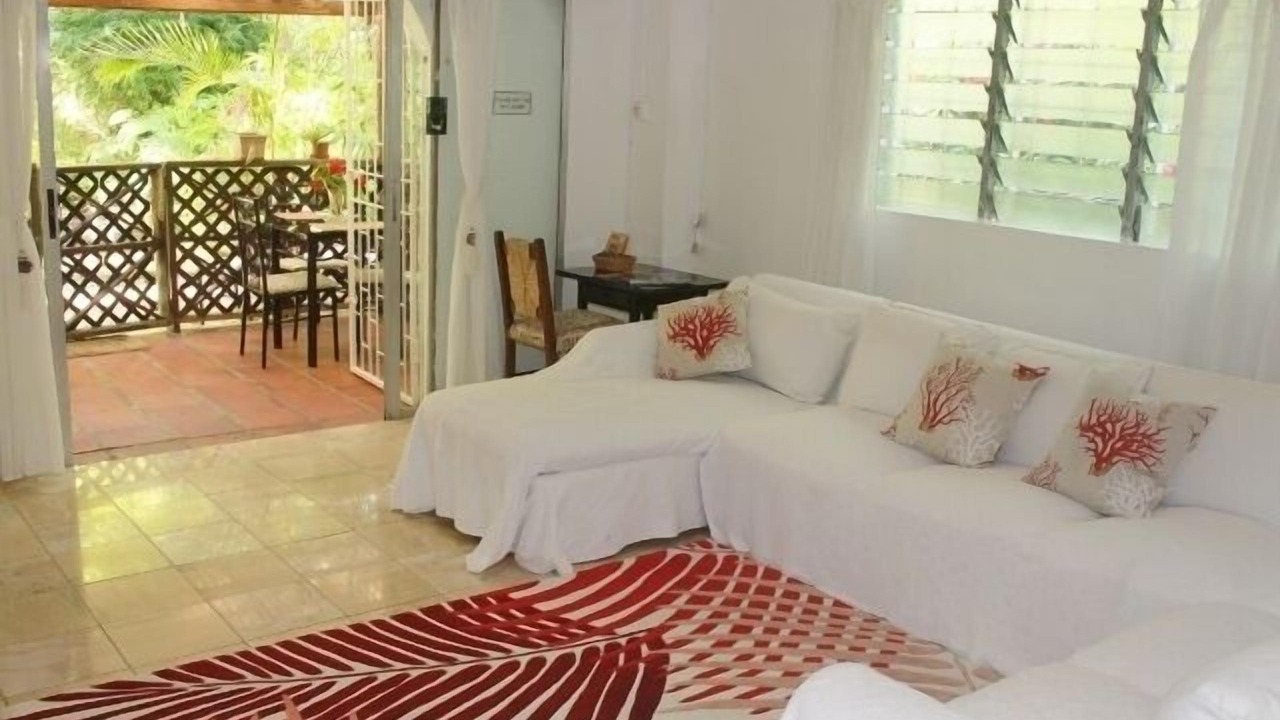 Photo of Livingroom in Pine Gardens