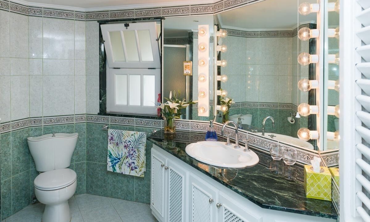 Photo of Bathroom in Reeds Bay