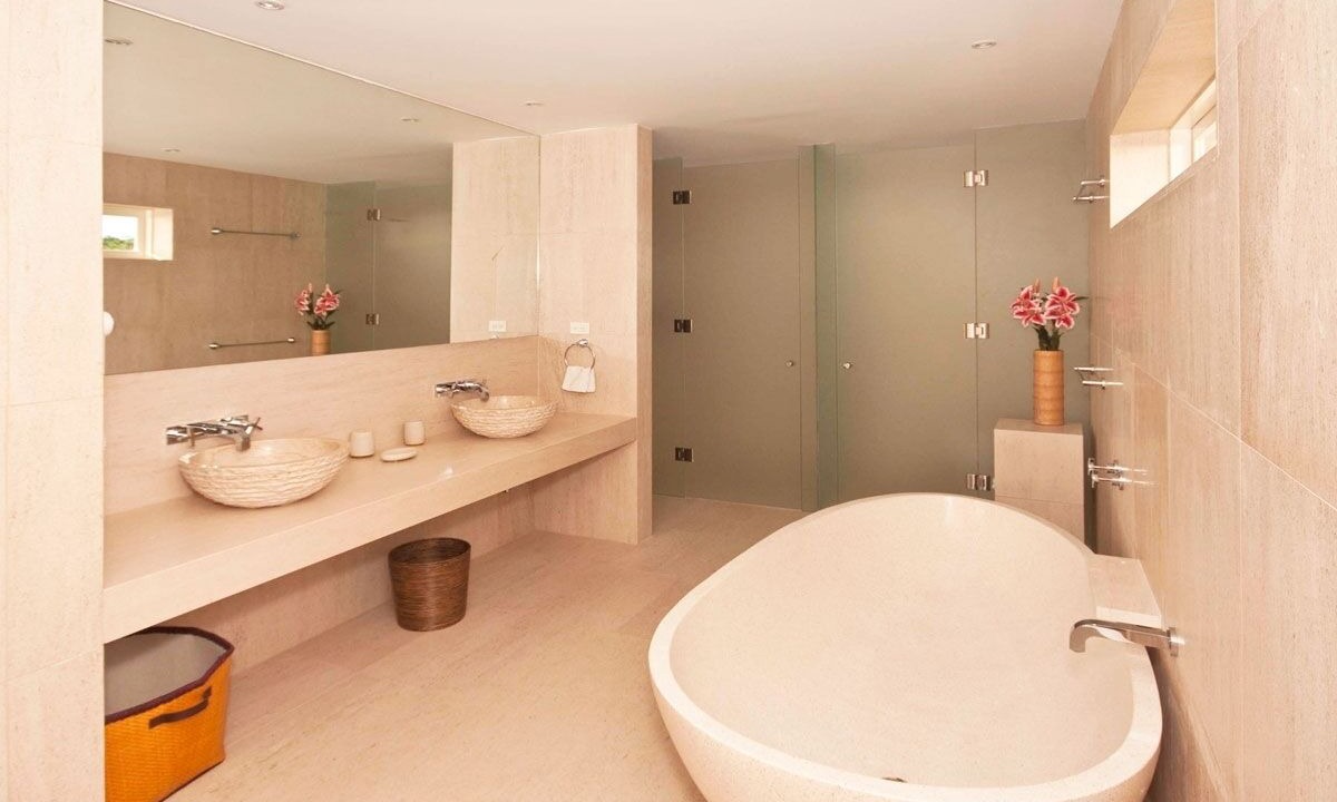 Photo of Bathroom in Merlin Bay