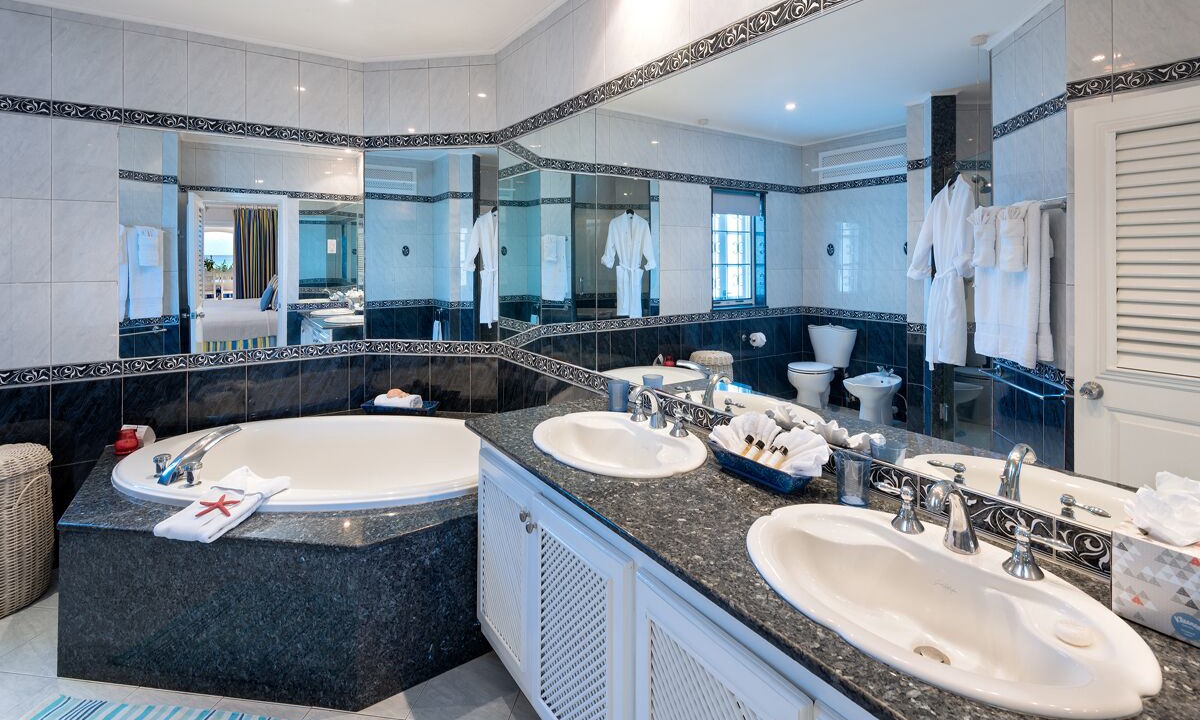 Photo of Bathroom in Reeds Bay
