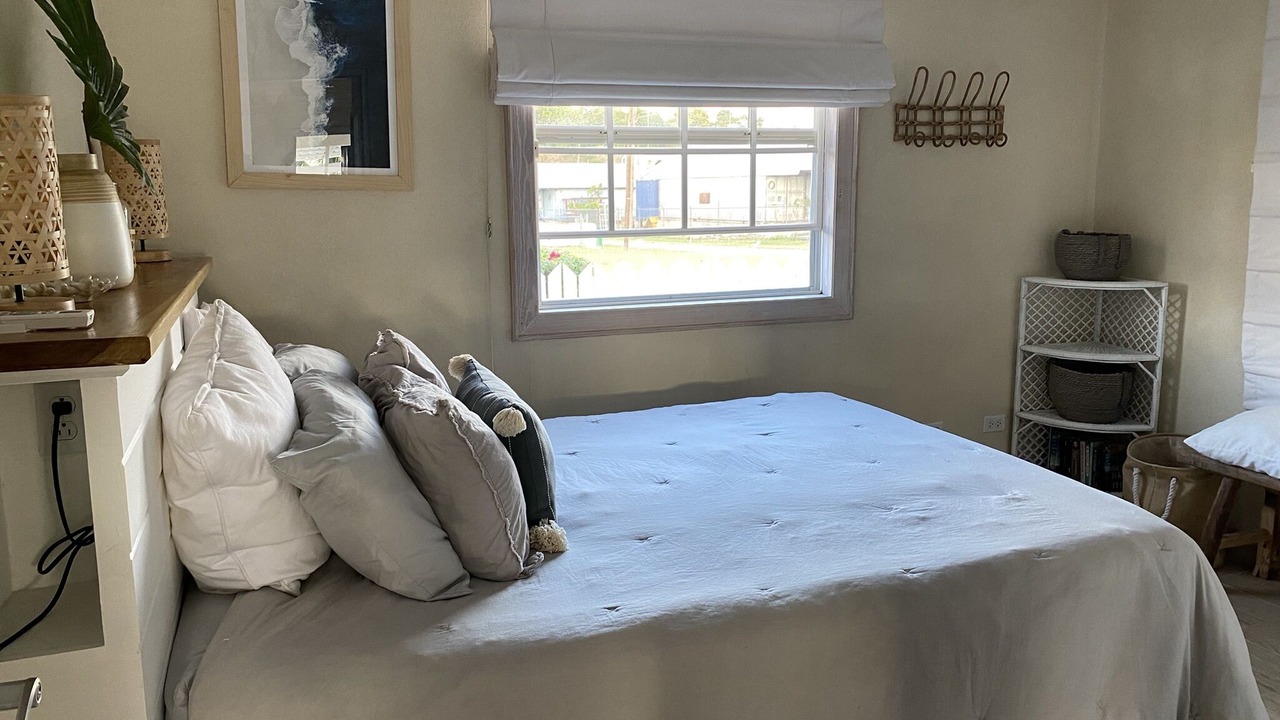 Photo of Bedroom in Spring Garden