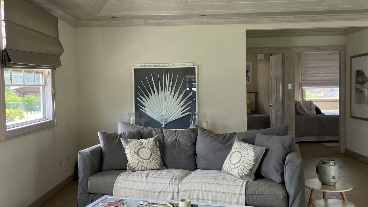 Photo of Livingroom in Spring Garden