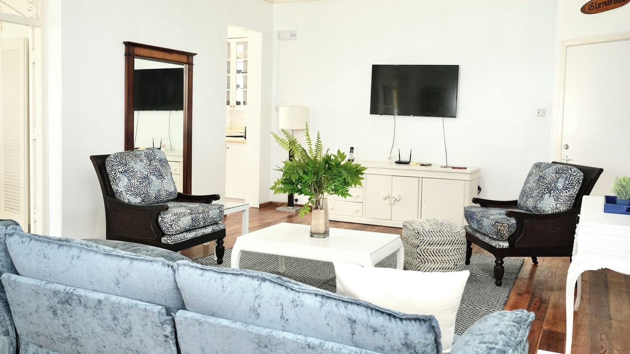 Photo of Bedroom in Oistins